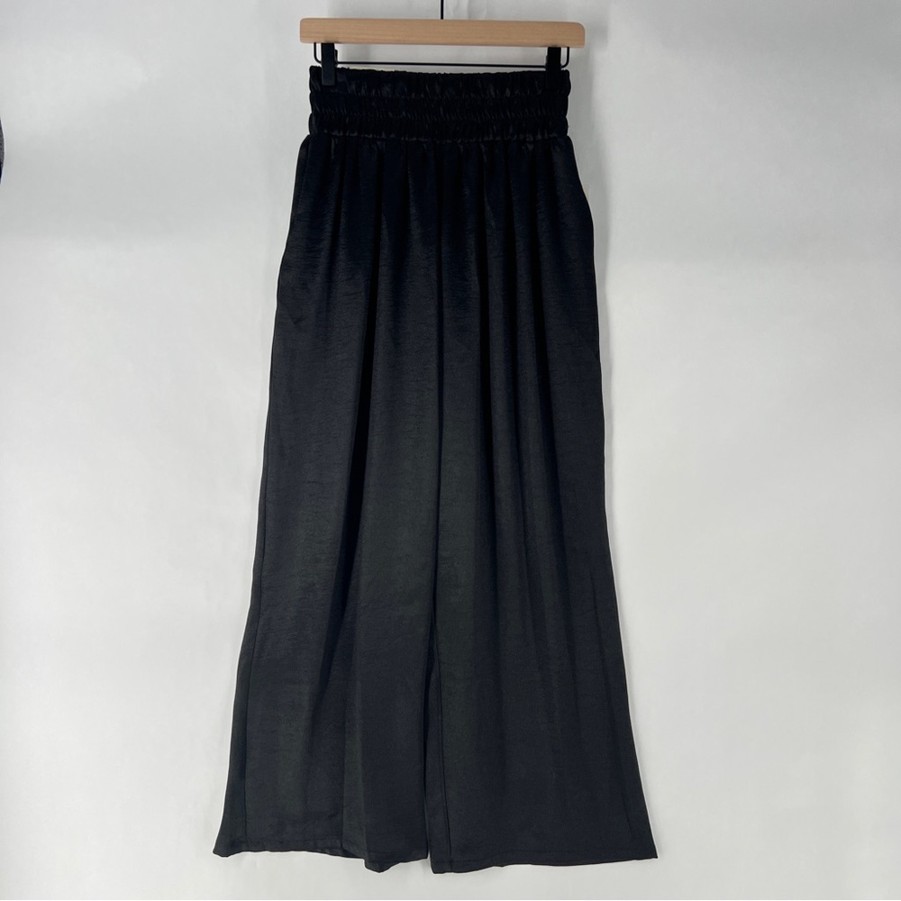 Ophelia Roe Black Satin High Rise Wide Leg Pull On Pants NWT Size S